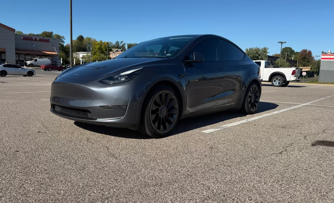Tesla Model Y 2022